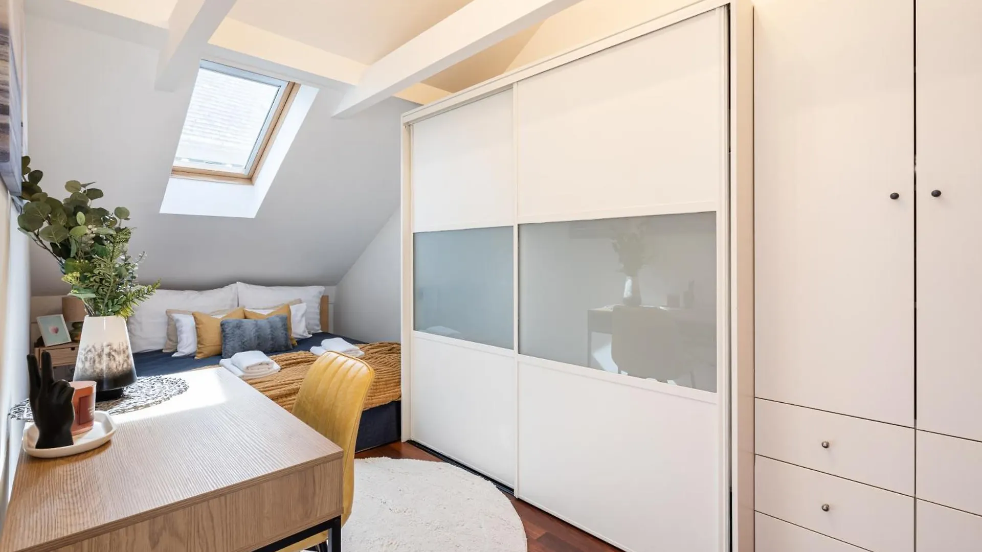 Spacious Rooftop Home With Parliament&Danube View Budapest 0*,